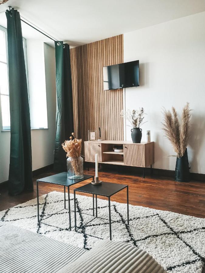 Appartement Vue Sur Chateau-Fort 3 Etoiles スダン エクステリア 写真