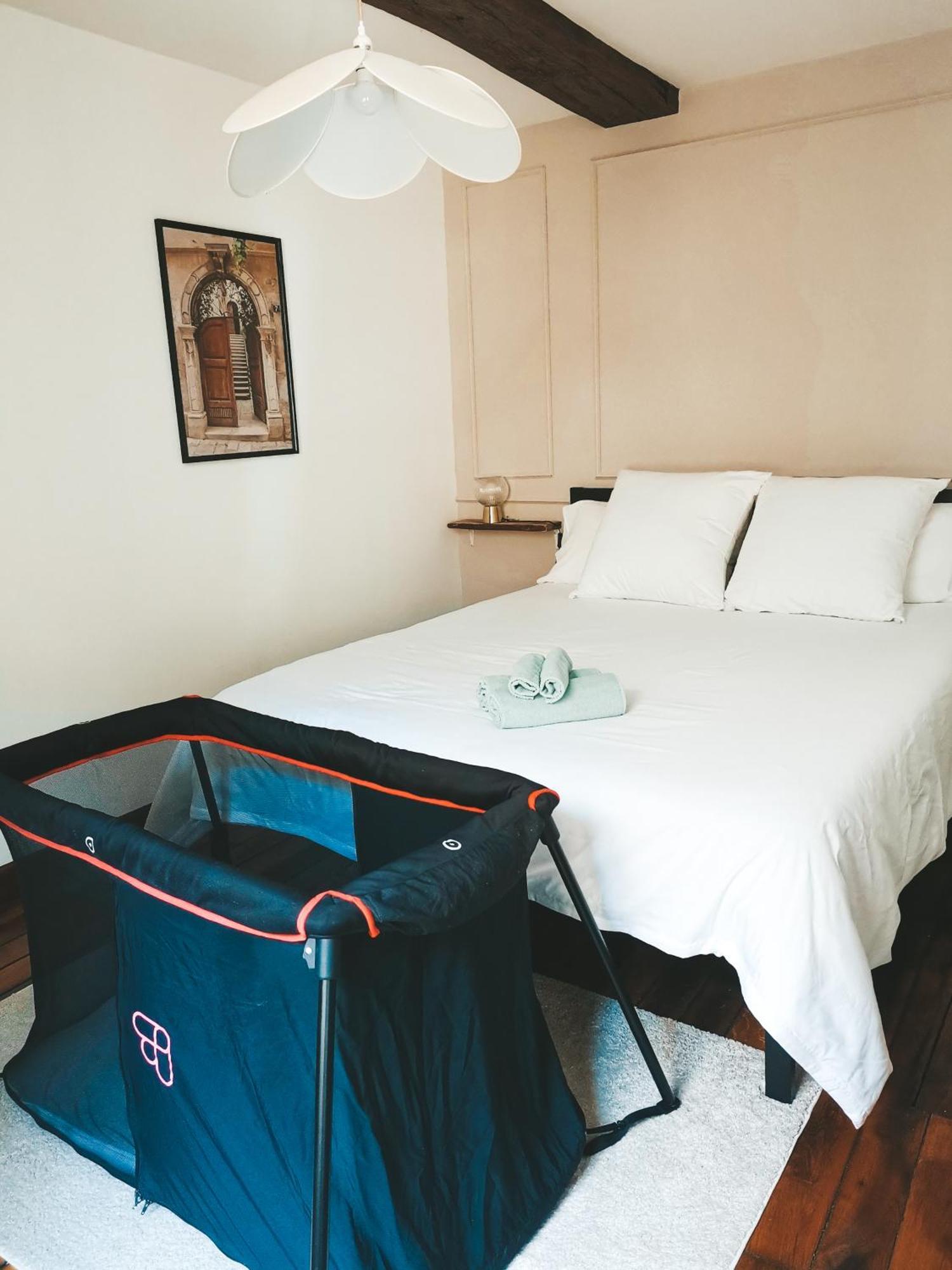 Appartement Vue Sur Chateau-Fort 3 Etoiles スダン エクステリア 写真